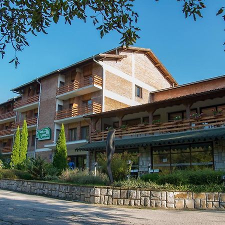 Hotel Tourist Center Momina Krepost Veliko Tárnovo Exterior foto